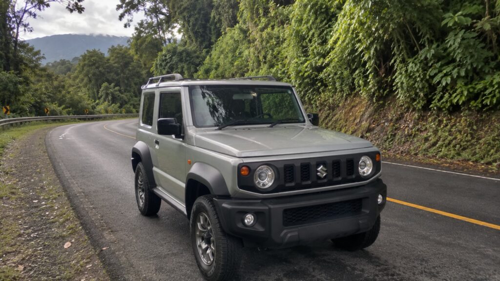 Cheap SUV for Rent for Smarter Costa Rica Road Trips